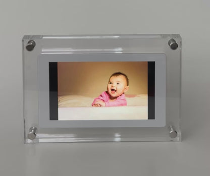 SnapFrame Digital Frame
